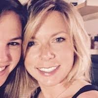 Mandy Urban's Instagram, Twitter & Facebook