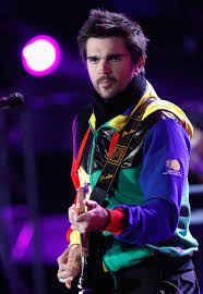 La flaca featuring juanes, the first single from the album, was released in november 2013. Colombian Rocker Juanes Added To Rock Band Alt Latino Npr