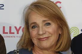 El Gobierno modifica los estatutos de RTVE por decreto para dar plenos  poderes a Elena Sánchez como presidenta