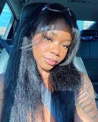 Barrington Barrett's Instagram, Twitter & Facebook