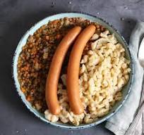 Saure Linsen mit Spätzle & Wienerle