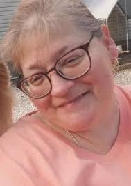 Cynthia Parisi's Instagram, Twitter & Facebook