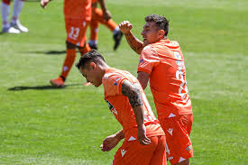 Cd ohiggins plays against cobreloa in a chile cup game, and soccer fans are looking forward to it. Cobreloa Goleo A Deportes Valdivia Y Mantiene La Ilusion De Alcanzar La Postemporada