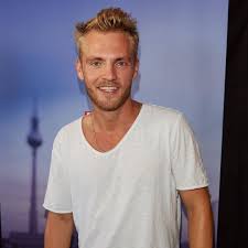 Im vergangenen sommer mussten der schauspieler und seine frau eine fehlgeburt verkraften. Uxkbv6vnatljum