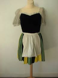 Maybe you would like to learn more about one of these? Robe Traditionnelle Italienne Costume Sur Seine