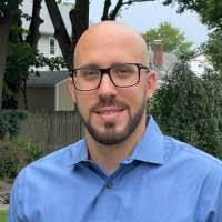 300+ "Pensiero" profiles