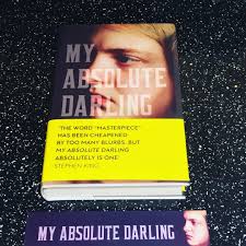 My Absolute Darling signiertes und nummeriertes Buch mit Lesezeichen von  Gabriel Tallent. Limitierte Auflage von 750, von denen dieses Exemplar die  Nummer 58 ist.