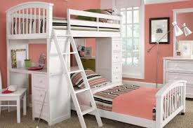Desain tempat tidur rendah language:id. 17 Desain Tempat Tidur Tingkat Seru Agar Ruangan Tampil Lega