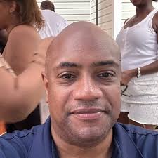 Consequence Says He's a Better Rapper Than Pusha T, Slams 'Yellow Diamonds  Look Like Pee Pee' Lyric READ MORE:  https://www.complex.com/music/a/cmplxtara-mahadevan/consequence-better-rapper-pusha-t