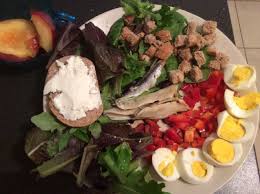 J1 30g Anchois 30g Mesclun 1 Oeuf Dur Carre Frais 50 G Poivron Rouge 1 Cs Vinaigre Balsamique 1cc Huile Olive S Vinaigre Balsamique Carre Frais Anchois