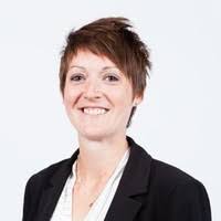 800+ perfiles de «Illsley»