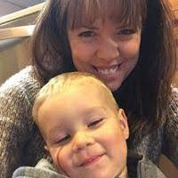 Dana Catlett's Instagram, Twitter & Facebook