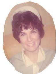 Ellen Dionne's Instagram, Twitter & Facebook