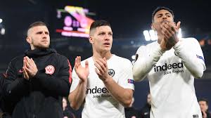 Join facebook to connect with zlatko jovic and others you may know. Eintracht Frankfurt Haben Sich Haller Jovic Und Rebic Verzockt Eintracht