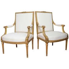 Pair Of 18th Century French Armchairs In The Louis Xv Style 1stdibs Com Furniture Arm Chair Styles French Arm Chair