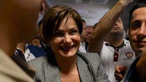 Canan kaftancıoğlu , 3 şubat 1972 tarihinde ordu ili, mesudiye ilçesi, çiftlik sarıca köyünde ailesinin ikinci çocuğu olarak doğmuştur. Anf Istanbuler Chp Vorsitzende Zu Hoher Haftstrafe Verurteilt