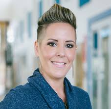 Jessica Brouwer's Instagram, Twitter & Facebook