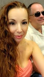 Shannon Mckenney's Instagram, Twitter & Facebook