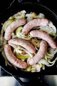 Place pot over medium heat, and simmer for 15 to 20 minutes. Bratwurst In Beer With Onions Foodiecrush Com