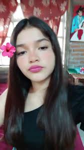 Official Scarlet Lyonne