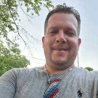 100+ "Michael Lou" profiles