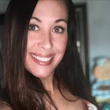 In a divided world, may we be instruments of peace. Save this prayer or  share it with a friend. 💙