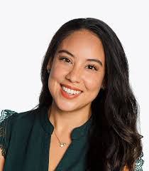 Annette Brinson's Instagram, Twitter & Facebook