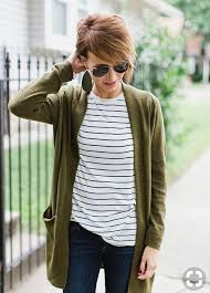 Pin By Michele Oram On Outfit Ideas How To Wear Cardigan Everyday Outfits Cardigan Fall Outfit