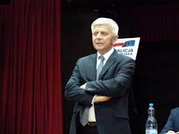 The study is entitled uniting the economic, political and social sciences. Europosel Lodz Artykuly Dziennik Lodzki