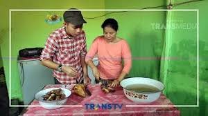 Selain rasanya yang juara, harga menu kambing ini tidak membuat kantong bolong. Ikon Kuliner Semur Kikil Kepala Kambing Dari Tegal Youtube