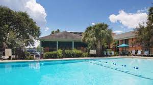 Book best western charleston inn, charleston on tripadvisor: Best Western Charleston Inn Updated 2021 Prices Hotel Reviews Sc Tripadvisor