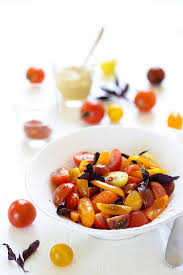 Salade De Tomates Cerise A La Moutarde Et Paprika Un Dejeuner De Soleil Salade De Tomates Cerise Salade Tomate Recettes De Cuisine