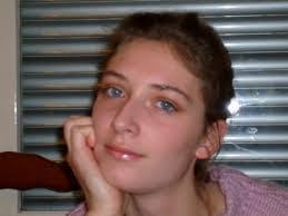 Melanie Duchateau's Instagram, Twitter & Facebook