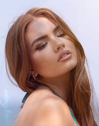 Model Kaylee Wilson added a new photo.