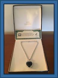 On 10 may, jazz/cabaret singer sylvia syms died of a heart attack during a set at new york city's oak room at the algonquin hotel. Titanic Heart Of The Ocean Necklace J Peterman 20th Century Fox Nib Coa 400 00 Picclick