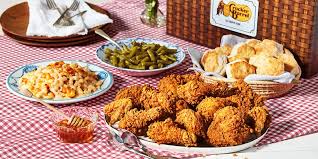 Browse our christmas collections to find unique holiday decor for your home, ornaments for your tree, dinnerware for your table, and stylish apparel for your holiday gatherings! Cracker Barrel Low Carb Keto Diet Guide Sarah Scoop