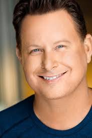 Cary Huff's Instagram, Twitter & Facebook