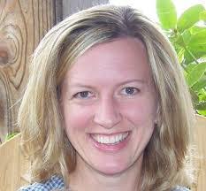 Rebecca Lueck's Instagram, Twitter & Facebook