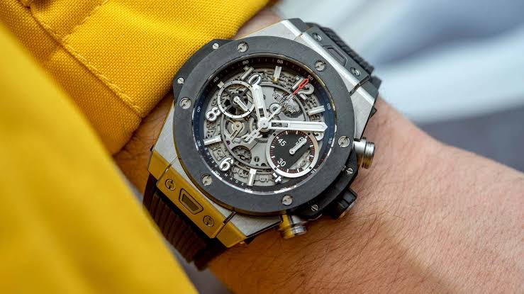 Watch Review: Hublot Big Bang Unico Titanium Ceramic 42mm Scales Things  Back A Bit | aBlogtoWatch
