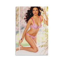 Amazon.com: FWERLCGP American Actress Adriana Lima Sexy Poster 4 Canvas  Painting Posters And Prints Wall Art for Living Room Bedroom Decor  08x12inch(20x30cm): Posters & Prints
