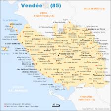 Les cartes de voeux virtuelles gratuites pour souhaiter une bonne année 2021 à vos proches. Location Vacances Hebergement Vendee 85 Sejour Vendee 85 Vendee Vendee France Carte De France Region