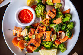 Walter from zoes kitchen is back to show how to make one of their delicious, healthy, and classic sandwiches available there! Zoes Kitchen On Twitter Did You Know That Foods Like Leafy Green Veggies Fatty Fish And Whole Grains Can Help Improve Heart Health That Would Make Our Salmon Kabobs With Roasted Vegetables