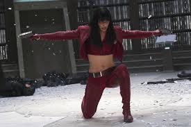 Review Ultraviolet Girls With Guns Milla Jovovich Ultra Violet Badass Women