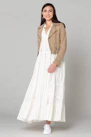 Osez le « total white ». Blouson Femme Oakwood Zulina Beige 513 Cuir City Com