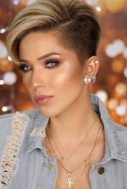 I'd rather just change him to bald. 20 Lovely Short Haircut Ideas Haircut Ideas Lovely Short Kadin Kisa Sac Sac Ve Guzellik Pixie Sac Kesimleri