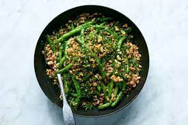 Farro And Green Bean Salad With Walnuts And Dill Recipe Recipe Dill Recipes Green Beans Vegetarian Recipes