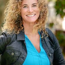 Lucy Doty's Instagram, Twitter & Facebook