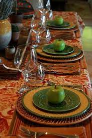 We love how the neutral palette lets the setting shine. 8 Italian Tuscan Table Settings Ideas Tuscan Table Tuscan Table Settings