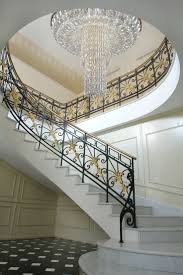 Stunning Chandelier By Eurofase Avizeler
