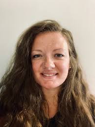 Sarah Ginter's Instagram, Twitter & Facebook